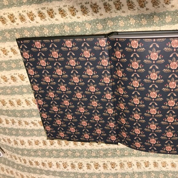 FLASH SALE! JANE AUSTEN'S GARDEN BOOK - Picture 3 of 6